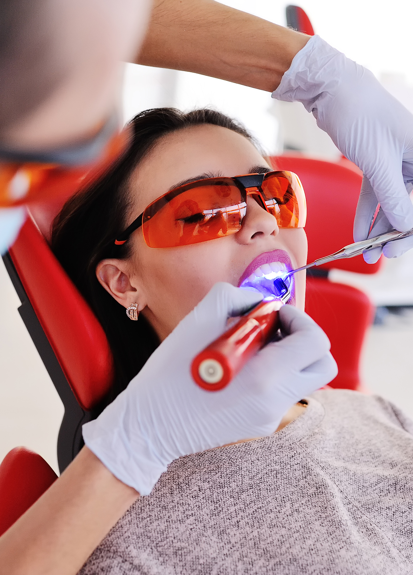 https://nooralmamzar.com/wp-content/uploads/2025/10/teeth-cleaning.jpg