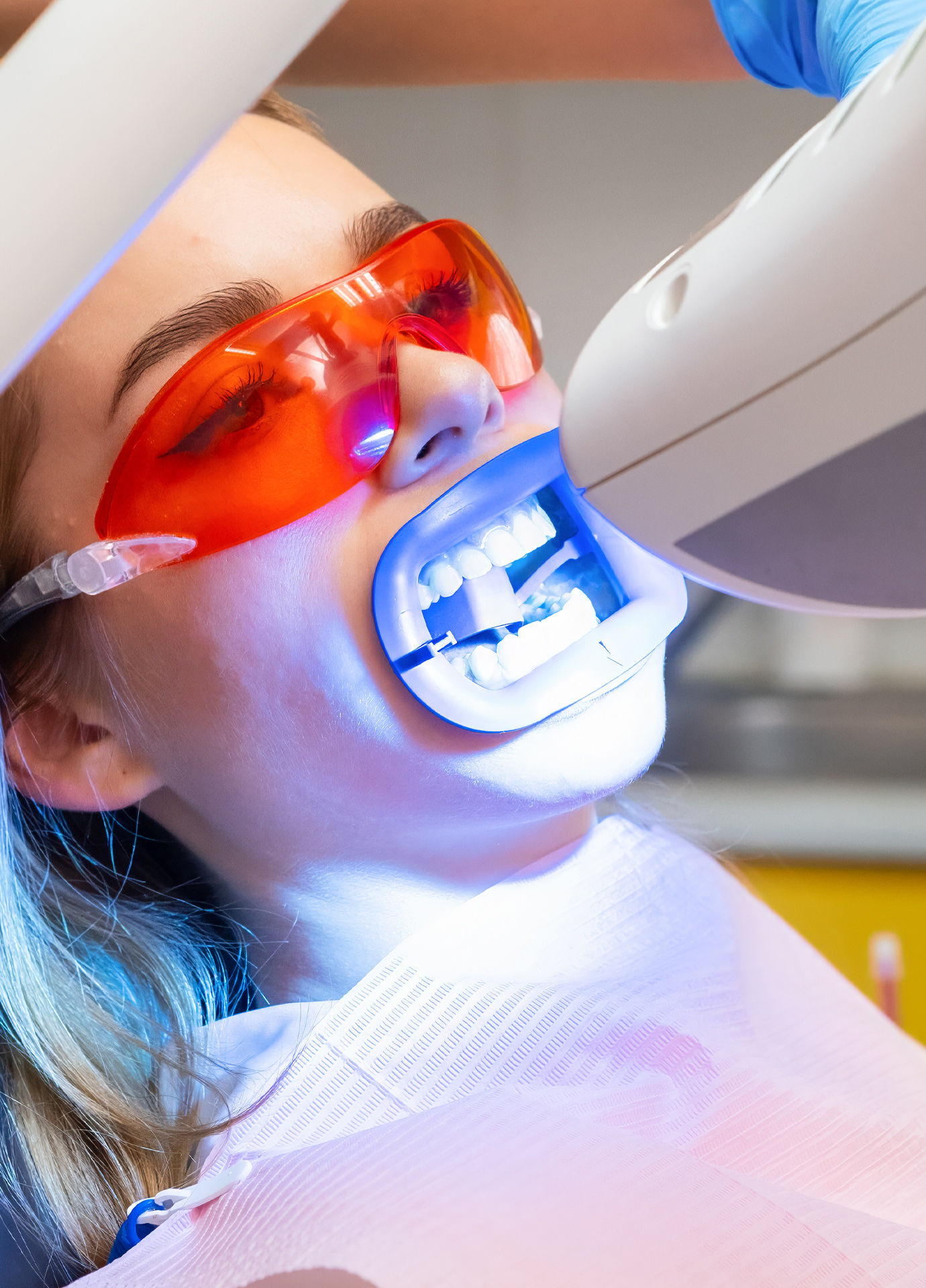 https://nooralmamzar.com/wp-content/uploads/2025/10/teeth-whitening.jpg